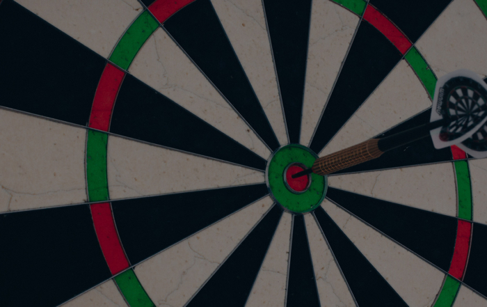 Bullseye | Silvan Arnet, Unsplash | 1600x800